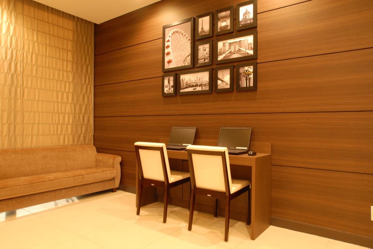 Ab Hotel Fukaya Екстер'єр фото
